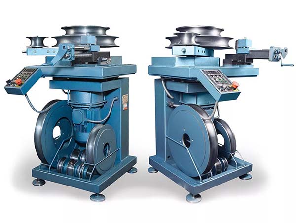 Загальний вигляд  трубогиба електромеханического УГС 6/1А